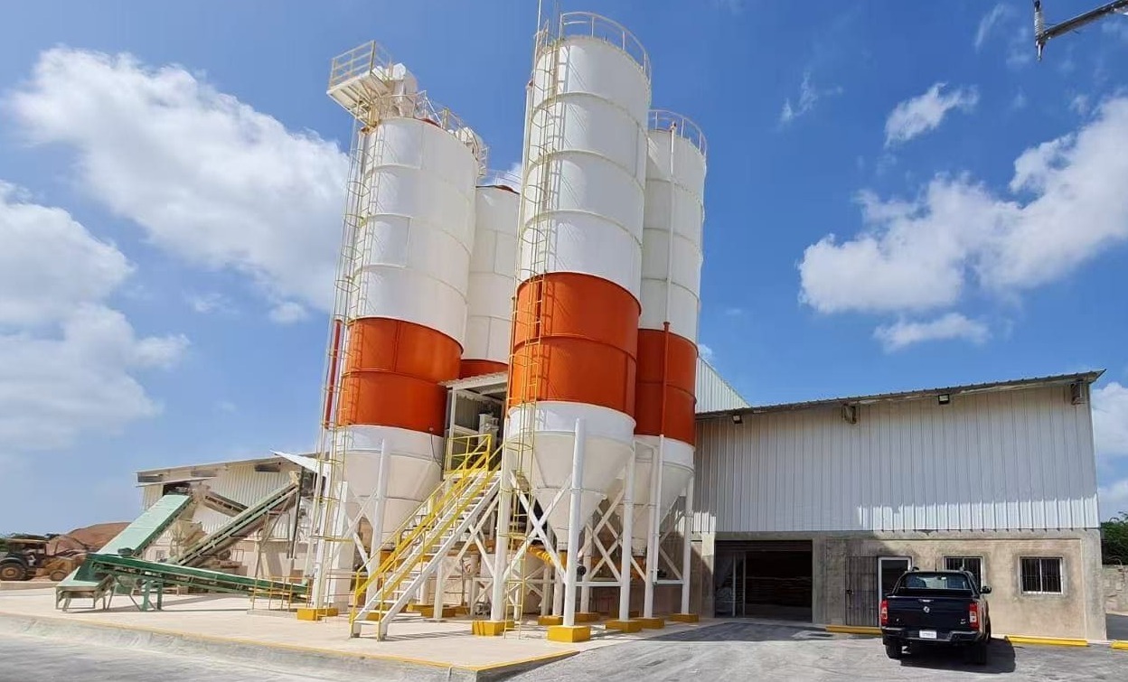 Installation of Dominican powder line4