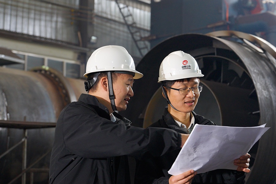 One-stop service layout