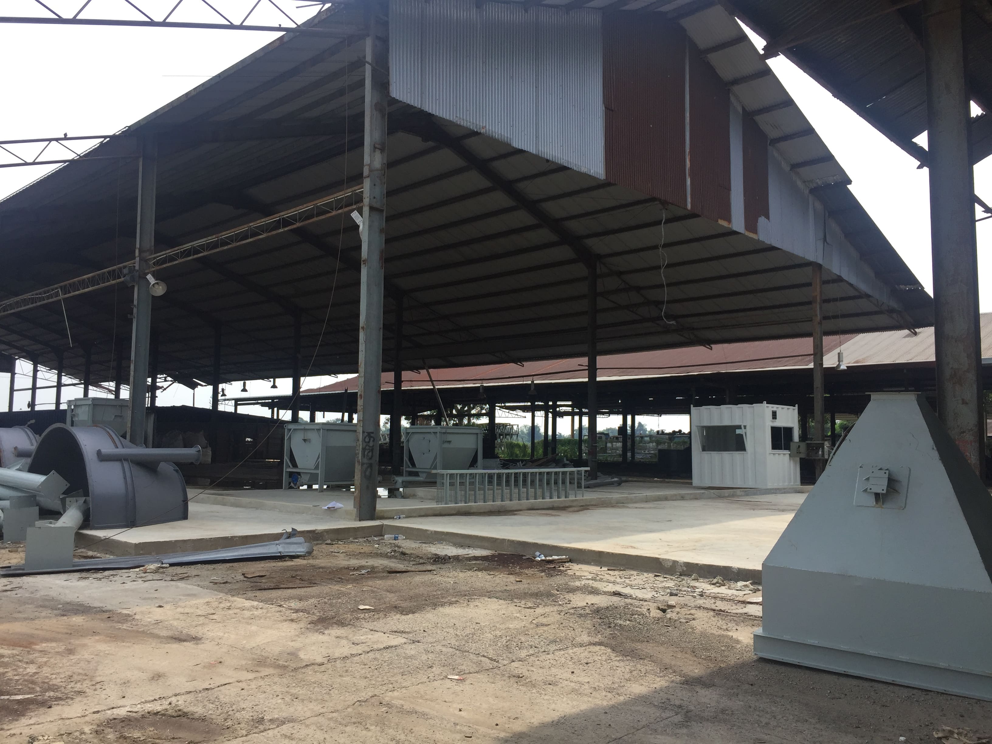 Dry-mix mortar line components stored loose