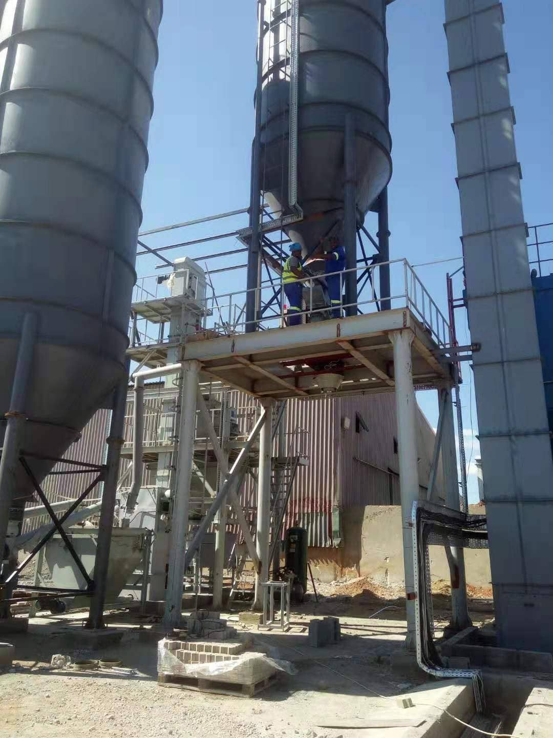 Bulk Tank Assembly Site